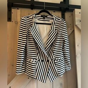 Forever 21 Black and White Striped Blazer